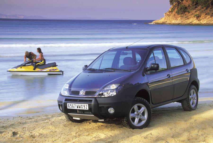  Renault Scenic RX4 2000 года  (фото 47 из 66)